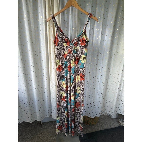 BCBG Paris Tropical Flowers Leaves Twisted Straps Smocked Waist Maxi Dress XS - Picture 2 of 6